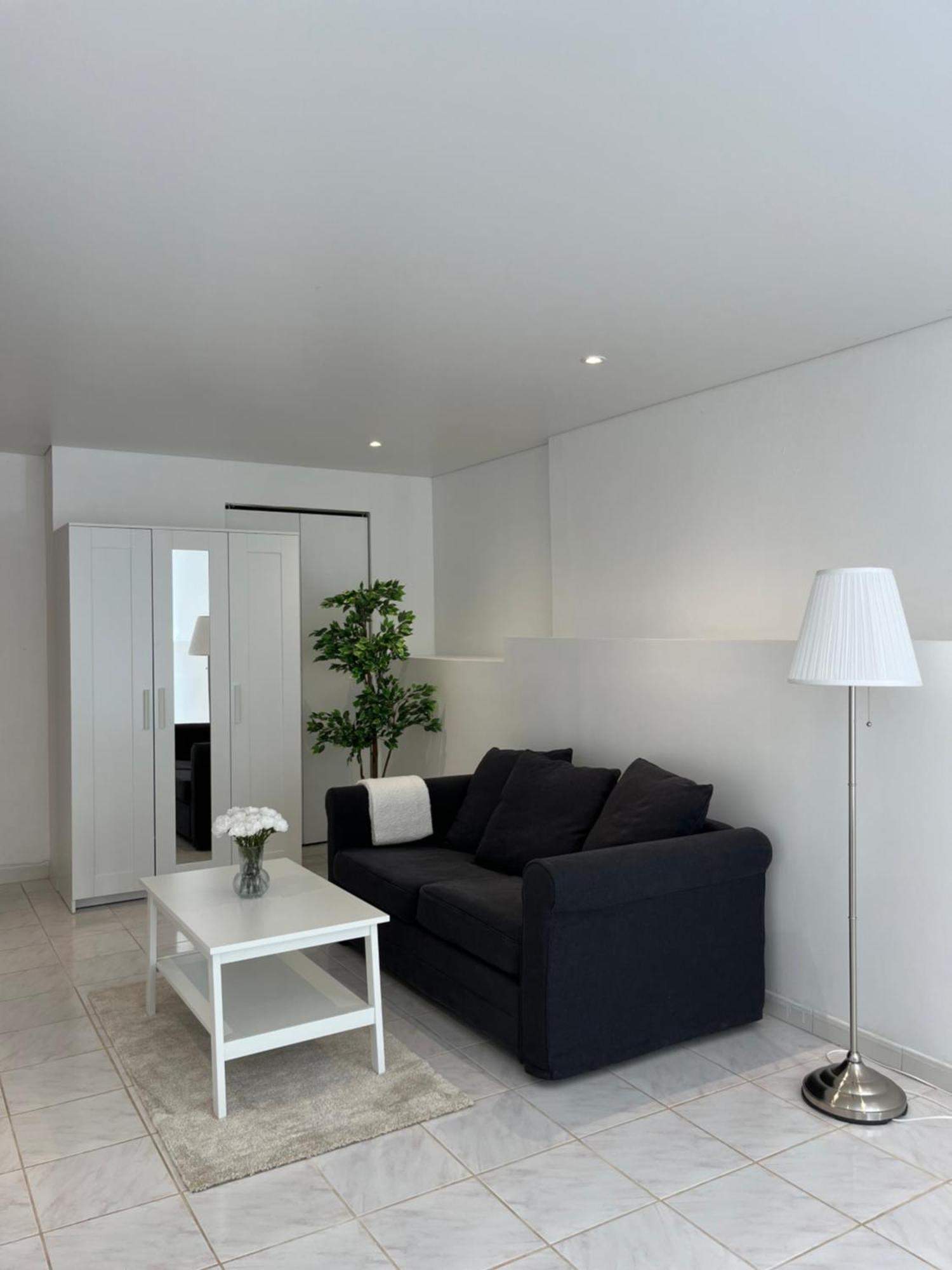 Velaux T3 Avec Jardin Et Piscine Privee 아파트 외부 사진